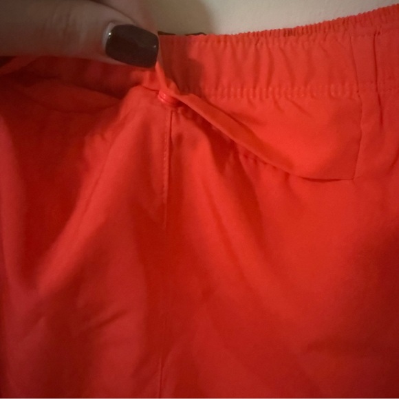 Nike Dri Fit Womens Bright Color Shorts Size XL Athletic Gym Running - Picture 4 of 8